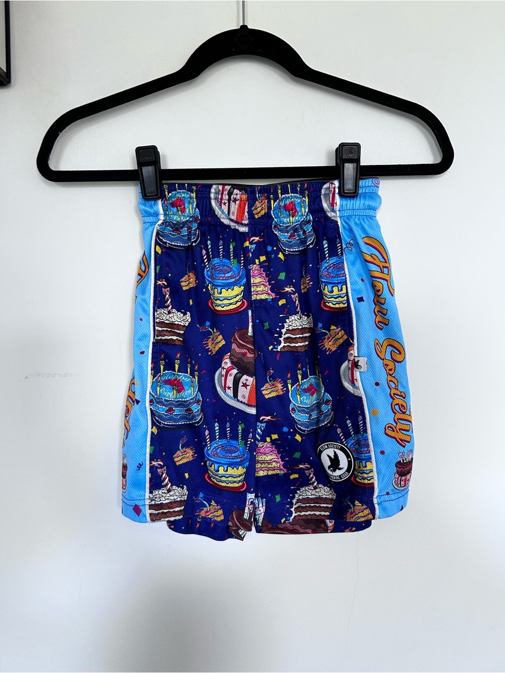 Flow Society Birthday Cake Athletic Gym Shorts Size Small Youth